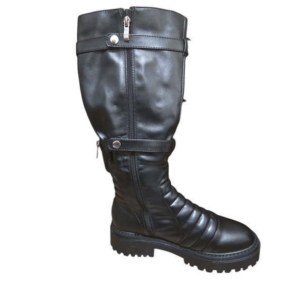 Women’s Black Quilted Utility Pocket Boots Lug Sole Chunky Platform Combat Style - Picture 2 of 5